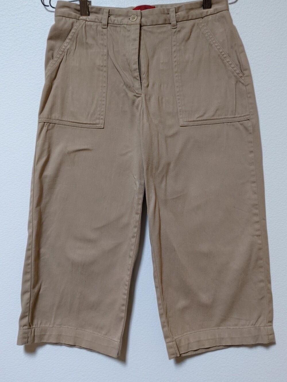 Y2k Bcbgmaxaria USA made Sz 8 Crop Wide Cargo Tan cotton Utility Shorts